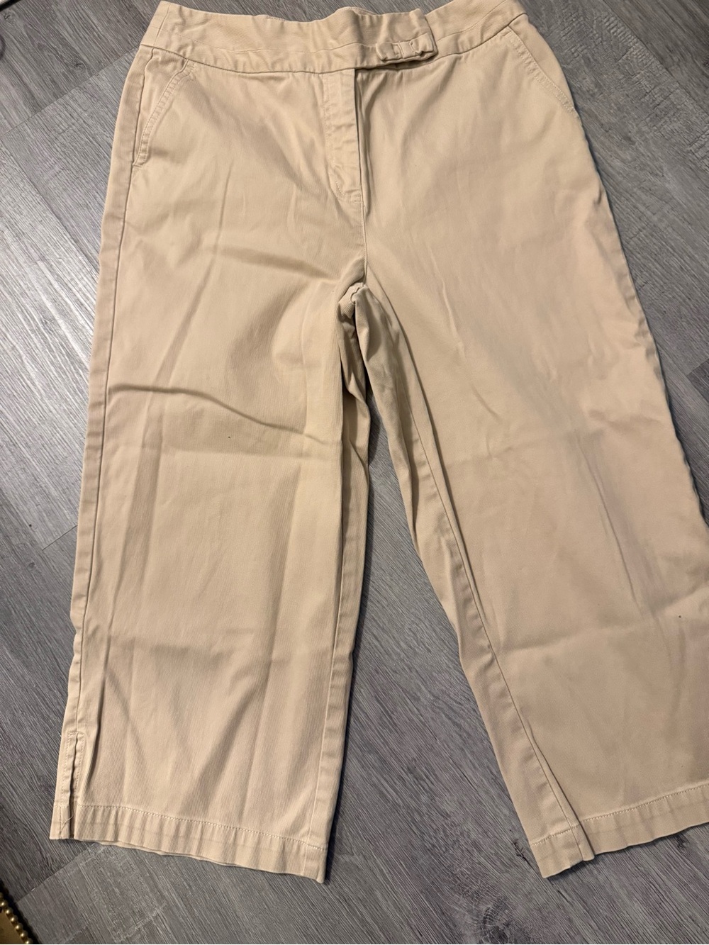 Valerie Stevens Khaki Capris